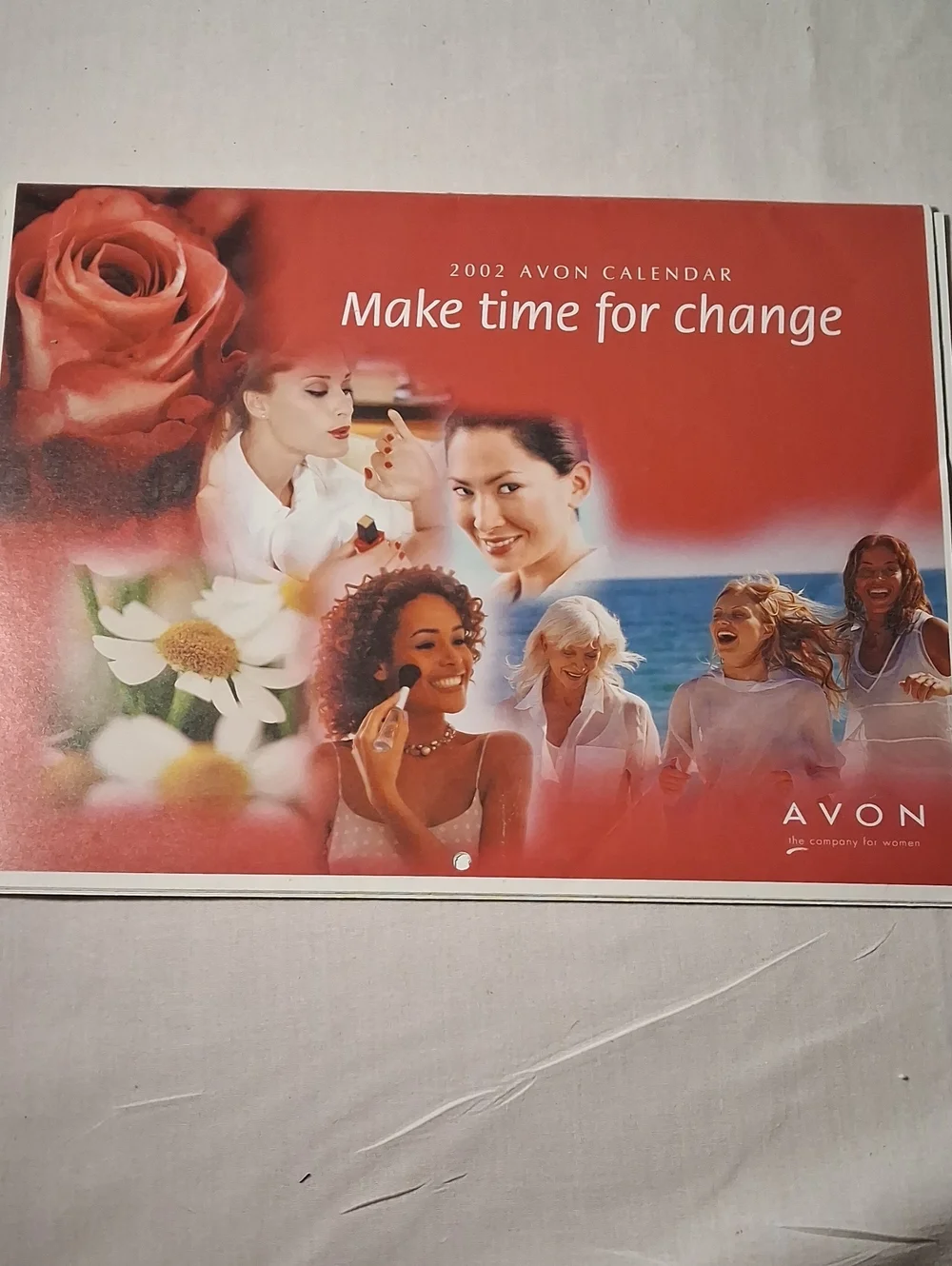 Vintage 2002 Avon Calendar 